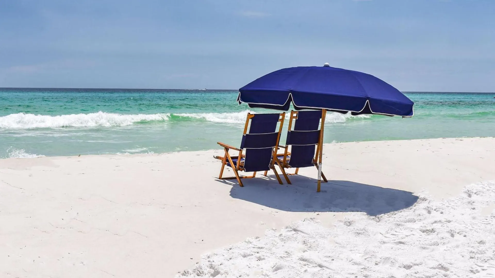 New Beachfront With Pool And Pickleball Destin